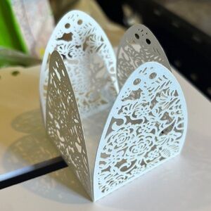 💥Elegant White Lace Design Cardboard Gift Wedding Favour Container